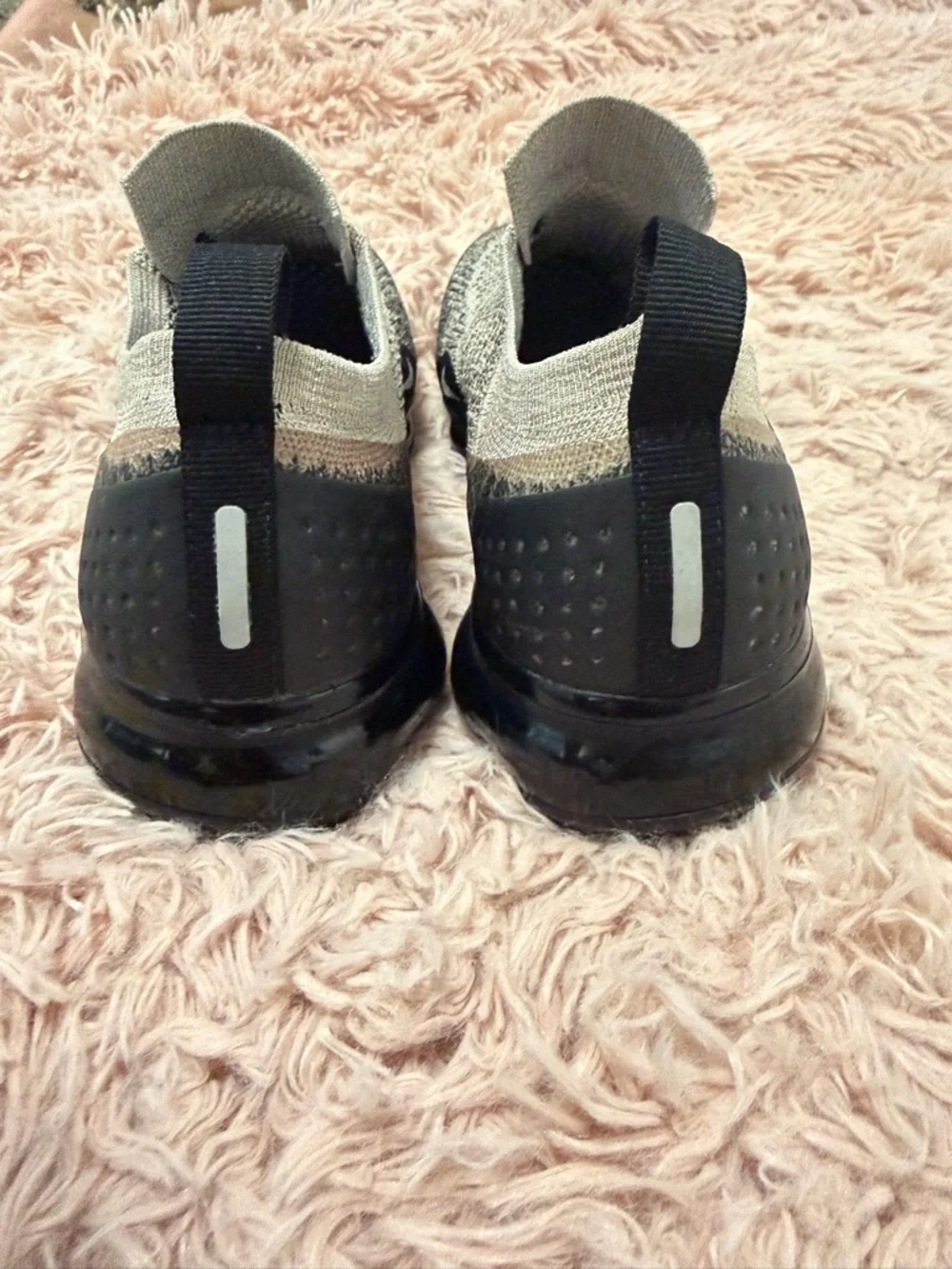 Women's Nike Air VaporMax Moc 2 - Picture 6 of 9